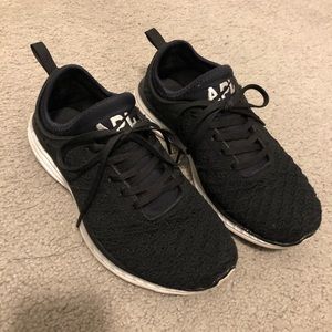 APL Techloom Phantom Black Size 7.5